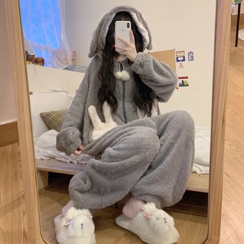 Bộ Ngủ Thỏ Lông Xám Liền Thân