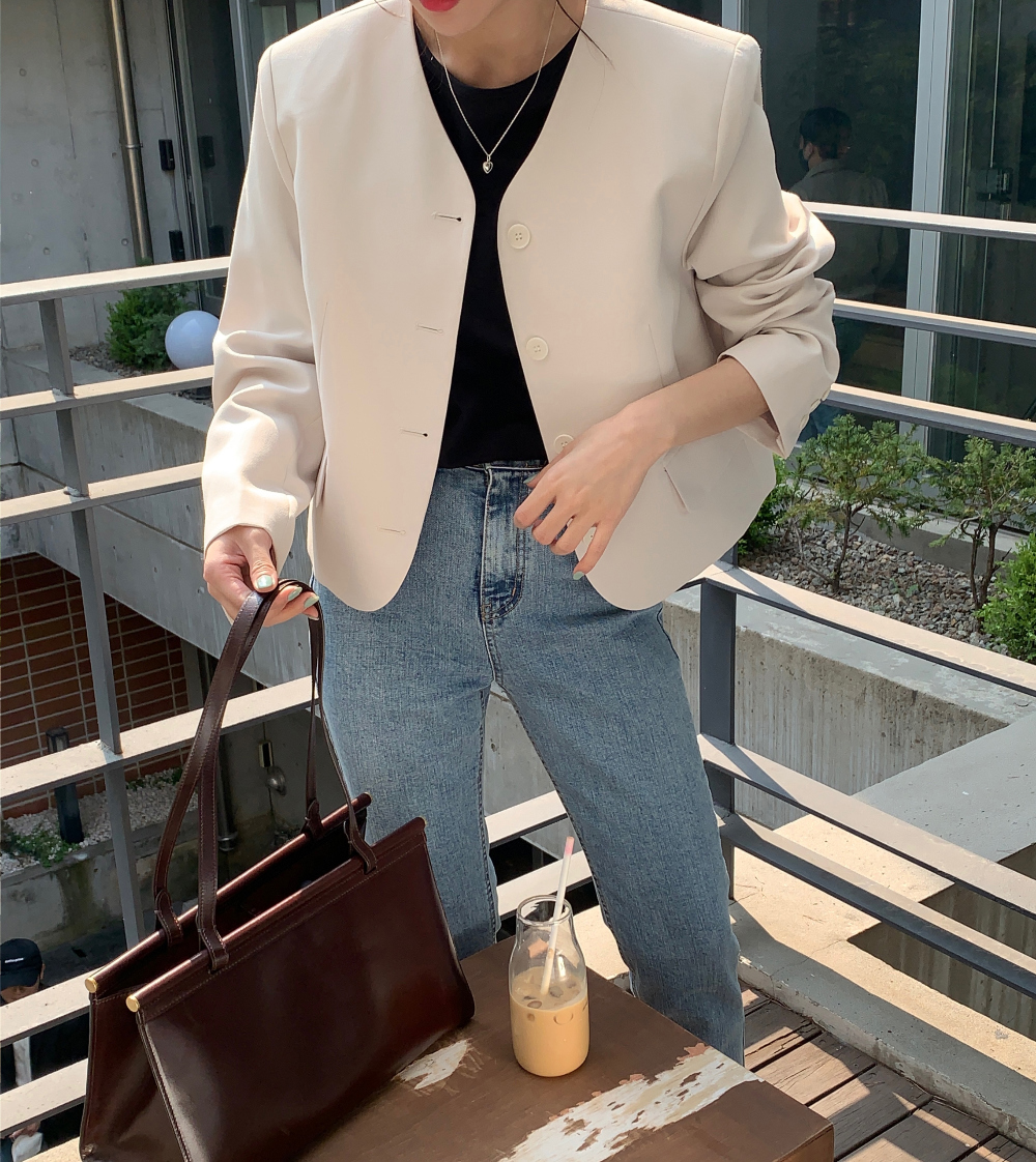 Áo khoác suit cổ tim thời trang cỡ nhỏ xinh xắn | BigBuy360 - bigbuy360.vn