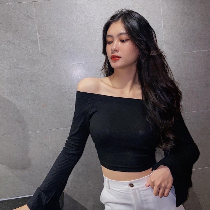 Áo Bẹt Vai Tay Loe