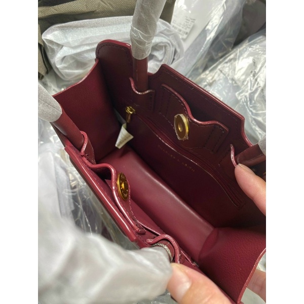 TÚI CNK HANDLE SCULPTWAL TOTE BAG