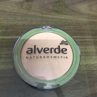 Phấn nền trang điểm Alverde Đức