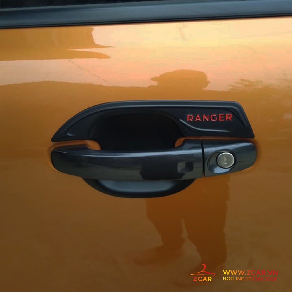 Ốp Hõm Cửa Xe Ford Ranger 2016-2020 nhựa đen