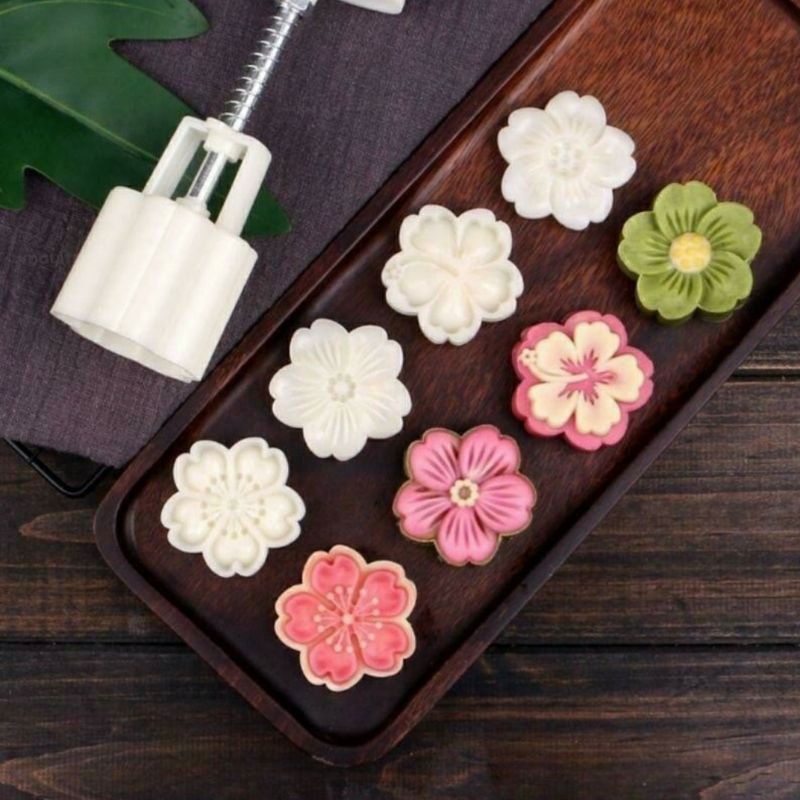 Khuôn trung thu lò xo 4 mặt hoa mai đào 50g - ship hỏa tốc