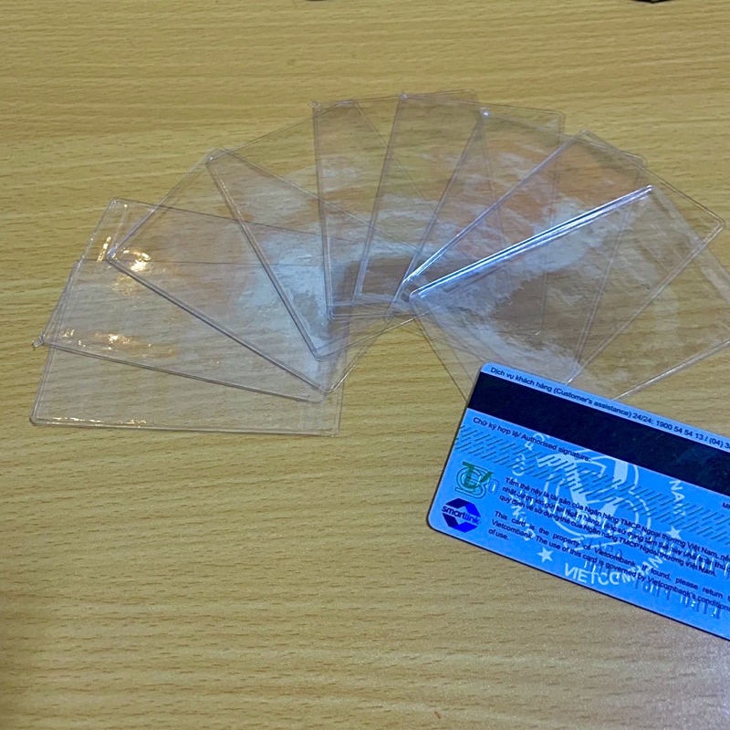 Túi nhựa dẻo trong suốt bọc bảo vệ chống xước chip đựng các loại thẻ xe atm cccd có nắp đậy