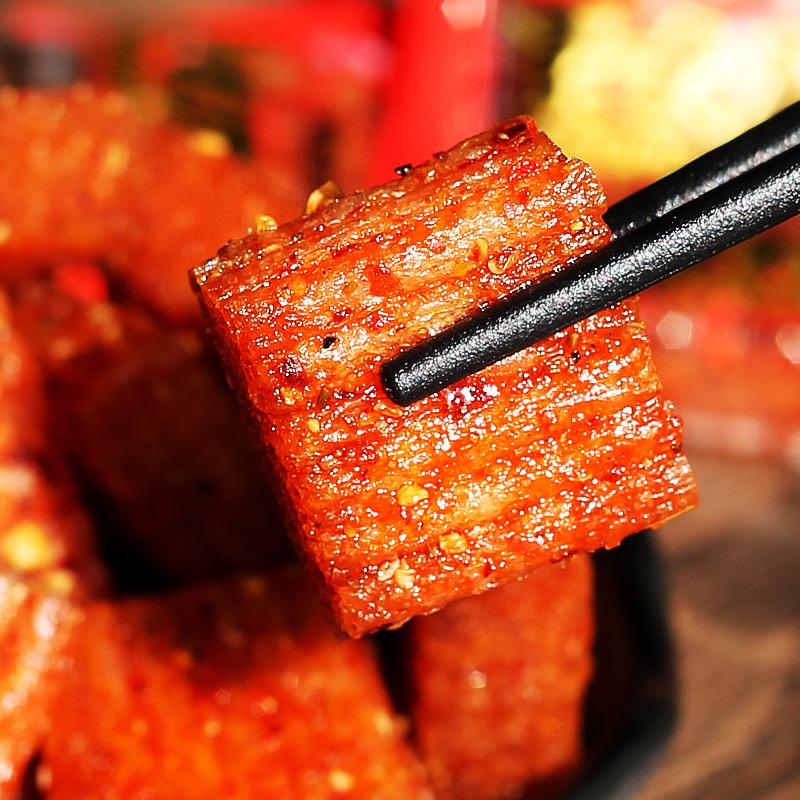 Thịt hổ cay Hồ Nam màu đỏ 1 túi 250g có 30-35 gói nhỏ đồ ăn vặt Sài Gòn vừa ngon vừa rẻ | Dacheng Food