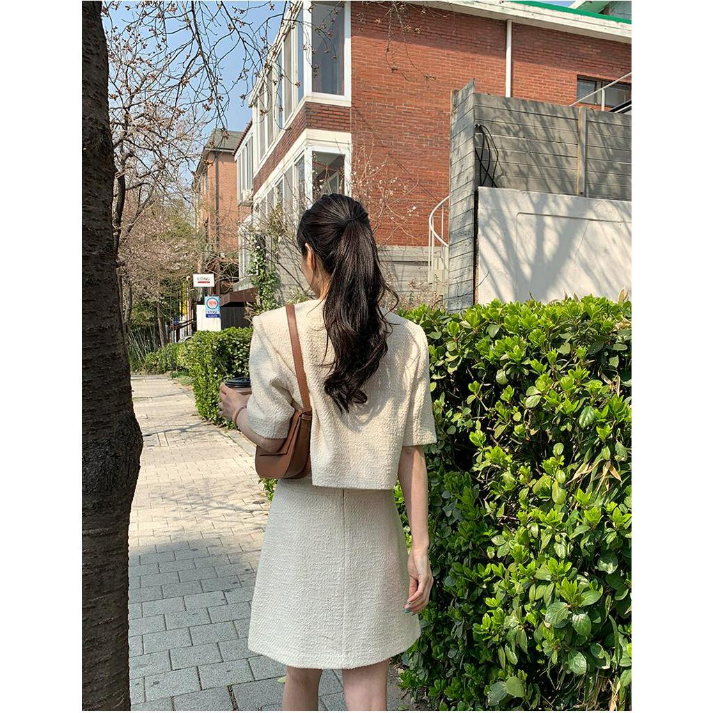 Áo Khoác Tweed Dáng Ngắn / Chân Váy Mỏng Thời Trang Hàn Quốc Sành Điệu 64029