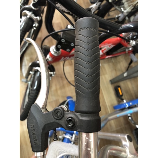 Tay cầm xe đạp Asama