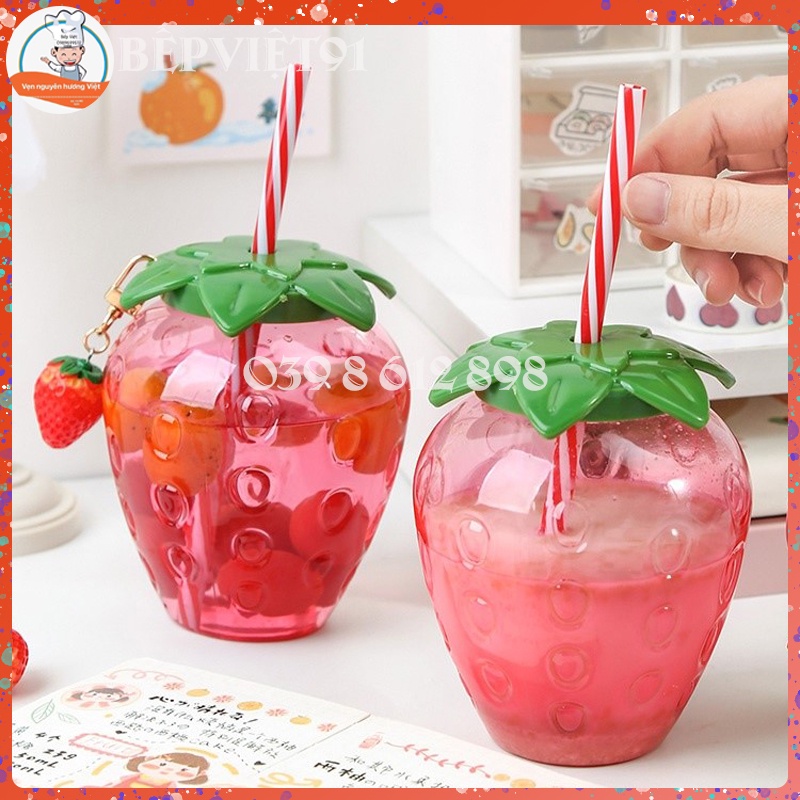 Bình Đựng Nước Hoa Quả Hình Quả Dâu Tây 500ml Siêu Dễ Thương Tặng Kèm Ống Hút