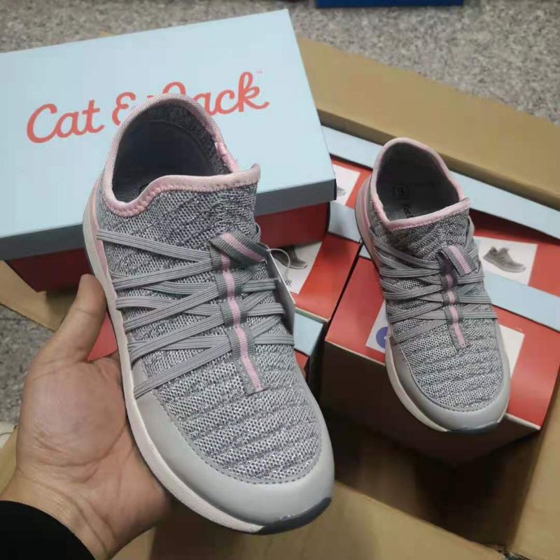 Giày xuất cho bé