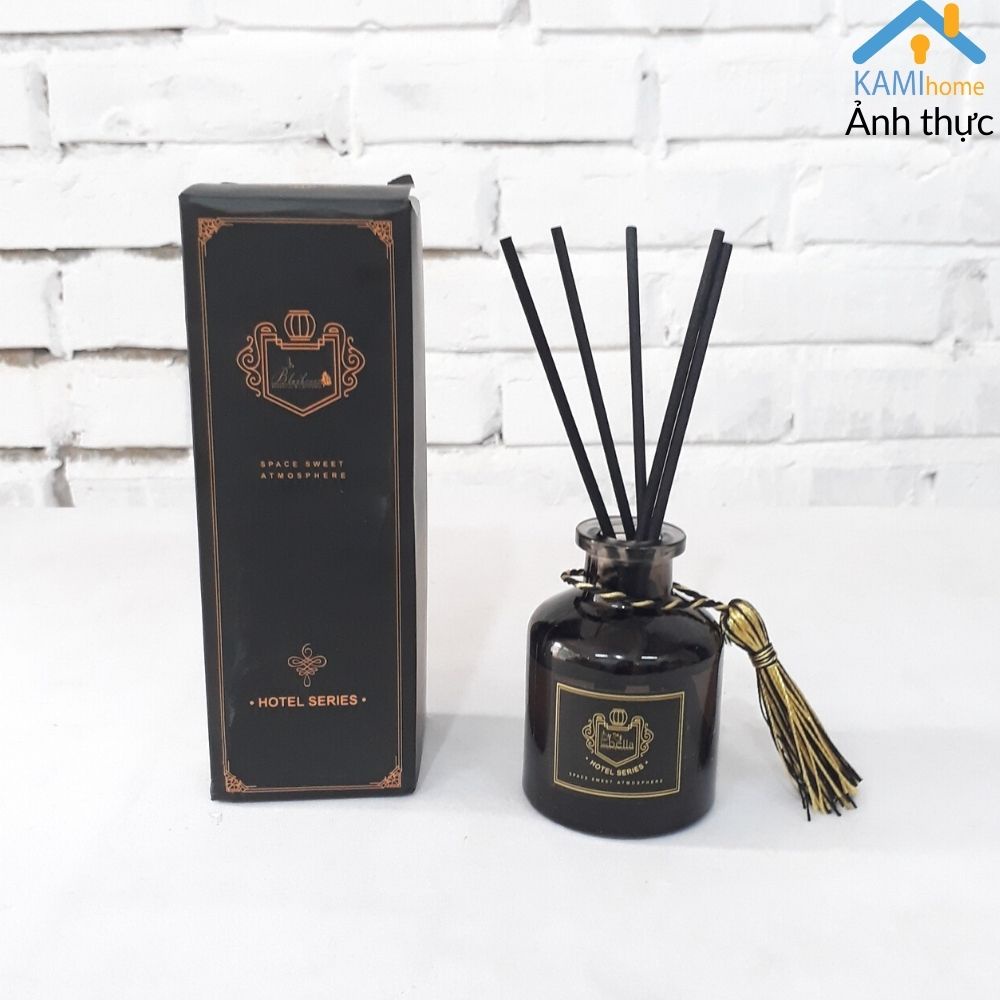 Tinh dầu thơm phòng khách sạn và spa dùng que khuếch tán Chai thủy tinh 50ml KM25012