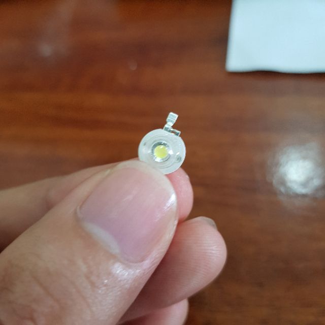 Nhân led 1w (bóng led) 3.2v ánh sáng trắng chuyên dùng cho đèn pin siêu sáng | BigBuy360 - bigbuy360.vn