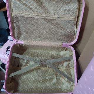 Vali KITTY size 24