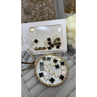 Set phụ kiện charm 4 cánh gắn móng tay, hoa hồng, nơ đen trắng siêu hot