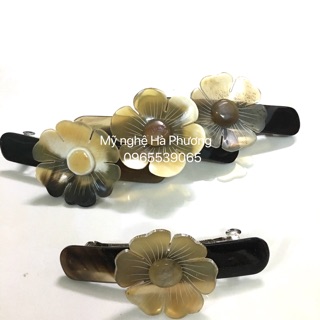 Cặp tóc hình bông từ sừng trâu, món quà ý nghĩa của phụ nữ Á Đông