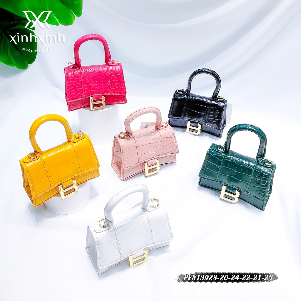 Túi xách cho bé mini da sần phối chữ B - Xinh Xinh Accessories