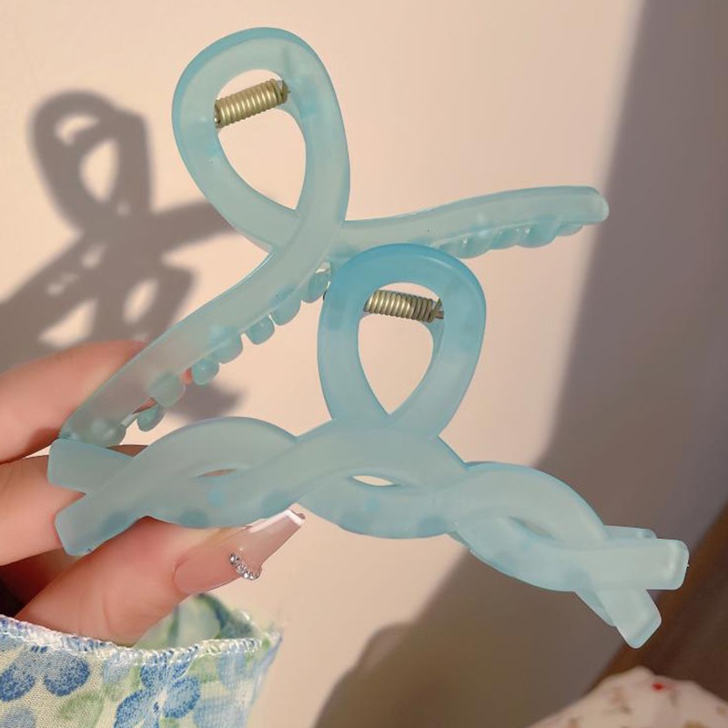 Kẹp Tóc Trong Suốt Hình Hoa Trà Chống Trượt Cho Nữ