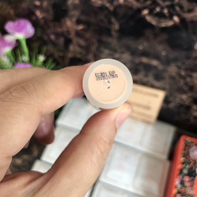 Kem nền Hera Glow lasting foundation mini 5ml N.23 | BigBuy360 - bigbuy360.vn