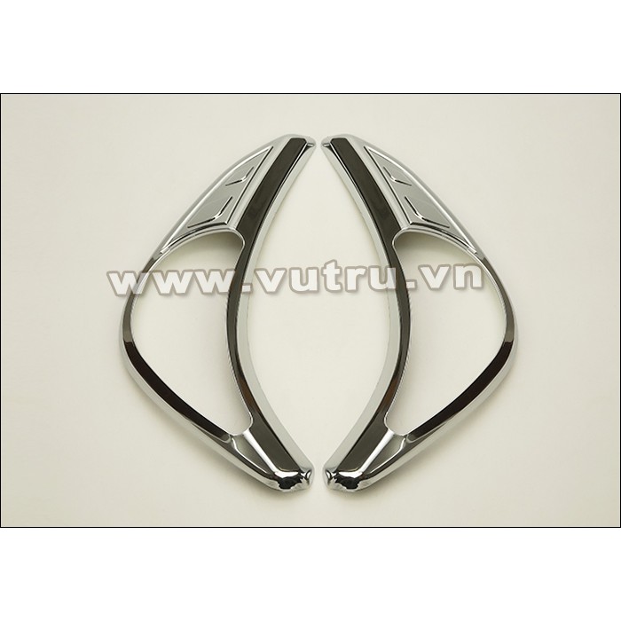 Bộ sản phẩm ốp xi nhan trước và chụp đèn lái sau cho xe JANUS