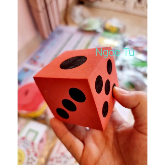 Xúc xắc nhựa 1.6cm, xúc xắc xốp 6.3cm siêu bền