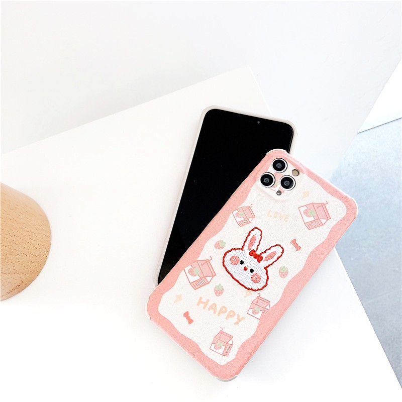 Ốp lưng iphone Bò & Thỏ thêu viền chống va đập 5/5s/6/6plus/6s/6splus/7/7plus/8/8plus/x/xr/xs/11/12/pro/max/plus/promax | BigBuy360 - bigbuy360.vn