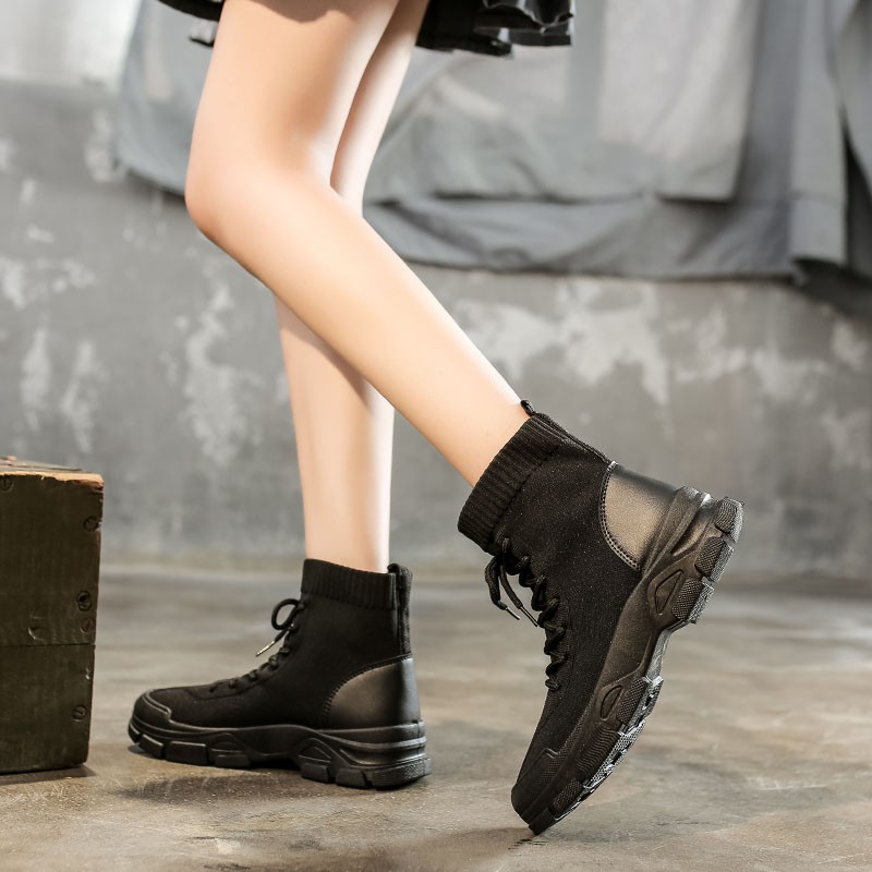 Giày Boots nữ, Bốt Nữ màu đen chất da phối vải len ôm chân, kiểu dáng cá tính cho nữ