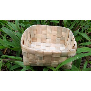 Hộp đựng bằng lá dừa