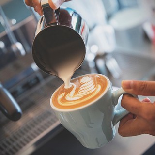 Ly tách gốm sứ Cappuccino và Latte 180ml Tulip - Loveramics, men gốm trơn bóng