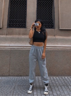 QUẦN RIBBON SCRIPT SWEATPANTS