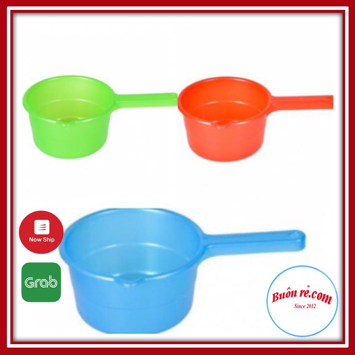 Gáo múc nước nhựa Việt Nhật thân thiện với môi trường, tiện dụng (MS: 2221-2222) - Br01393