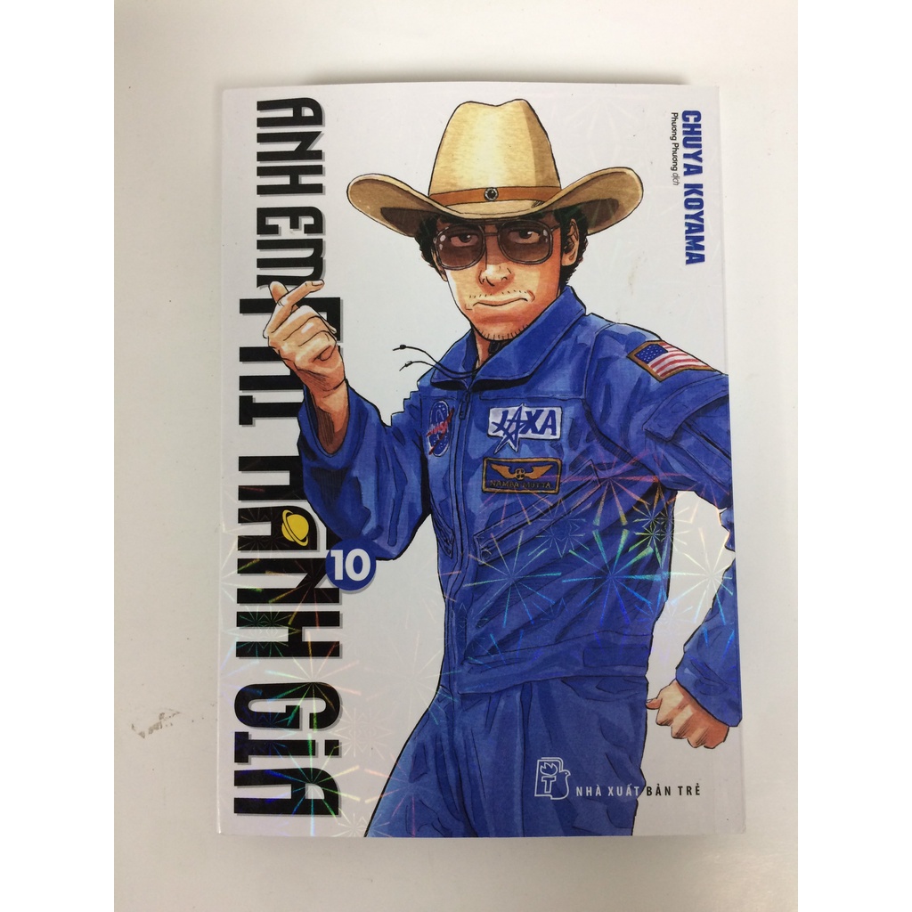 Sách - Anh em phi hành gia - Tập 10