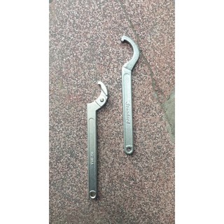 Bộ đôi cờ lê móc mở cổ phốt xe máy