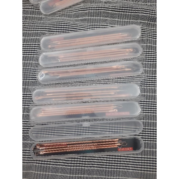 Bộ 4 Cây Nặng Mụn Chuyên Nghiệp màu vàng