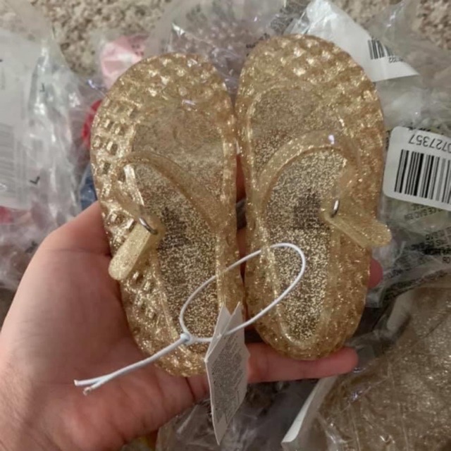 Thanh lý dép dọ cho bé