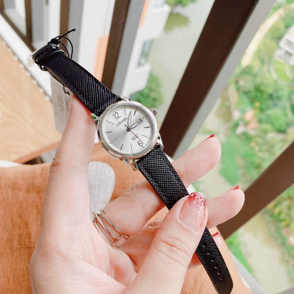 Đồng hồ Nữ Citizen EU6070-01A