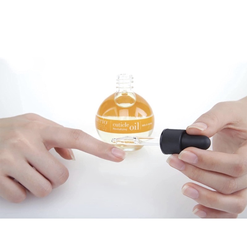 Tinh dầu dưỡng móng và da tay chân Cuccio Naturale Milk &amp; Honey Cuticle Revitalizing Oil 75ml USA