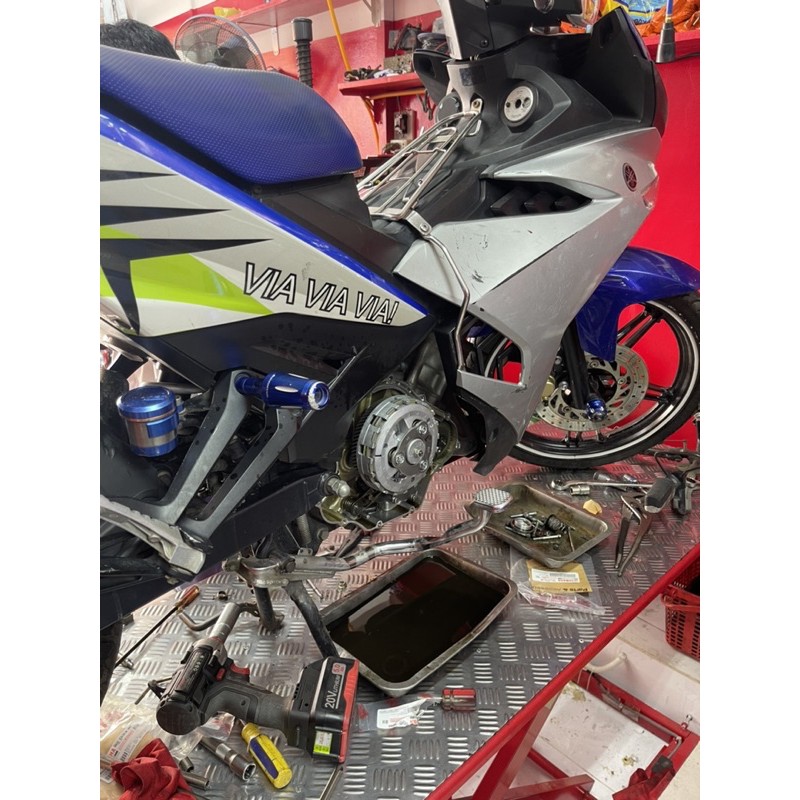 Bộ nồi R15v3  2 tem chính hãng yamahavà chuồn heo Exciter 135/150 chống dọng làm từ phôi ex150