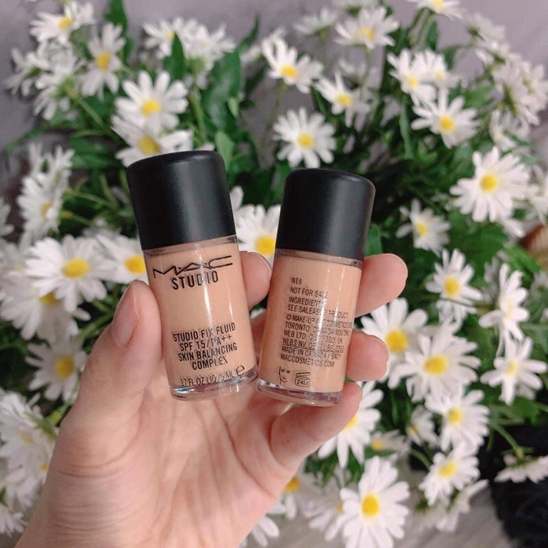 Kem nền Mac Studio Fix Fluid spf15 minisize 5ml tone N18