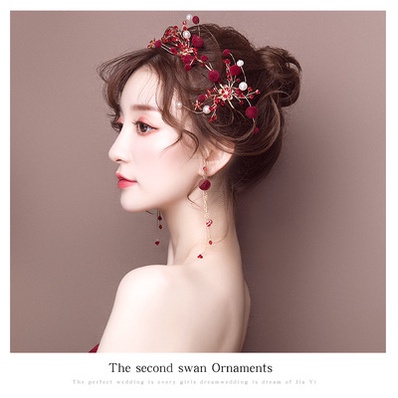 Bộ cài đỏ kèm bông tai Giá chỉ 120k