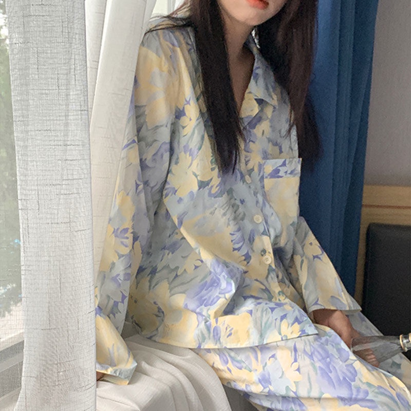 Bộ đồ ngủ dài tay họa tiết hoa phong cách retro dành cho nữ