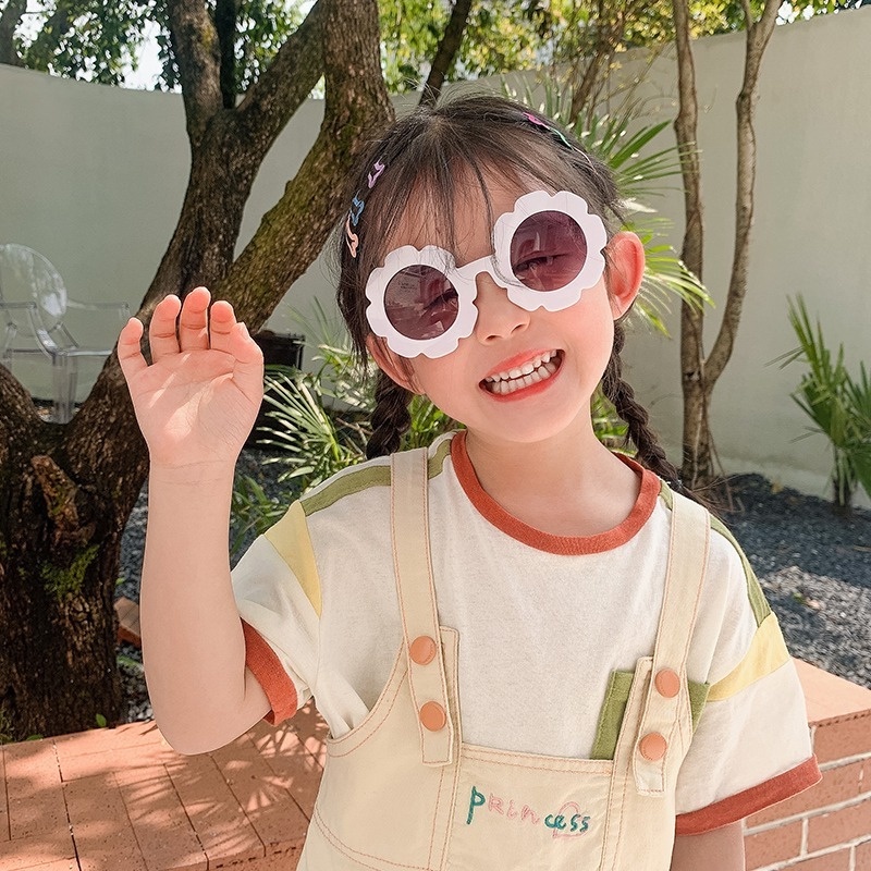 Kính Mát Chống Nắng Thời Trang Hàn Quốc Cho Bé