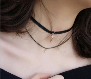 Vòng chocker nhiều mẫu