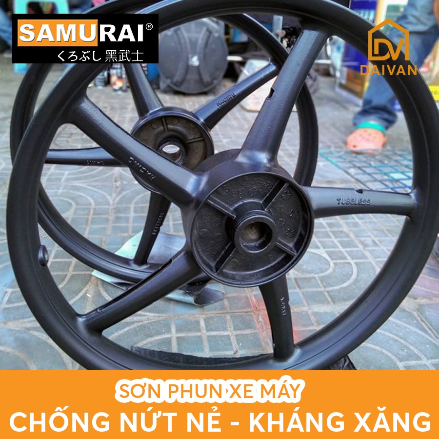 COMBO 4 chai sơn Samurai LÓT-MÀU-BÓNG màu đen nhám 109A đầy đủ cho 2 mâm xe máy