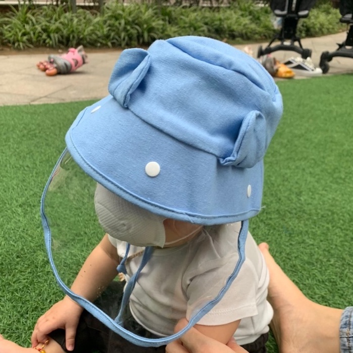 Mũ chống giọt bắn cho bé hình tai gấu dễ thương cho bé 0-24m (tấm kính có thể tháo rời )