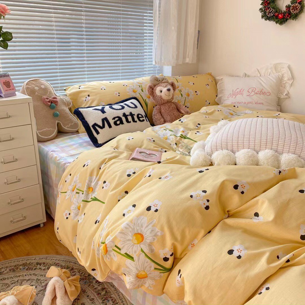 [Chi Tiết] Chăn Ga Gối Cotton Living "Cúc Nhí Vàng" 4 món