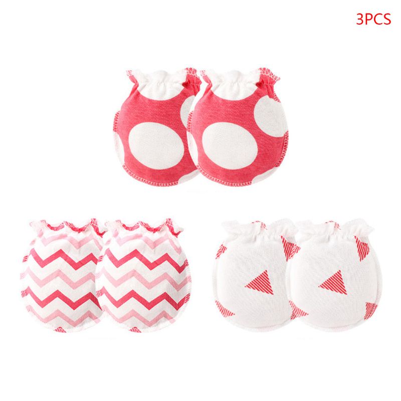 Set 3 đôi găng tay/ bao chân chống trượt cho bé sơ sinh 0-6 tháng mới