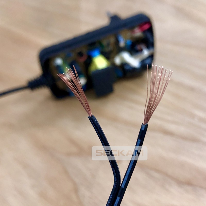 Adapter 12V/2A thanh lý dự án mới 100% dòng chuẩn 2A