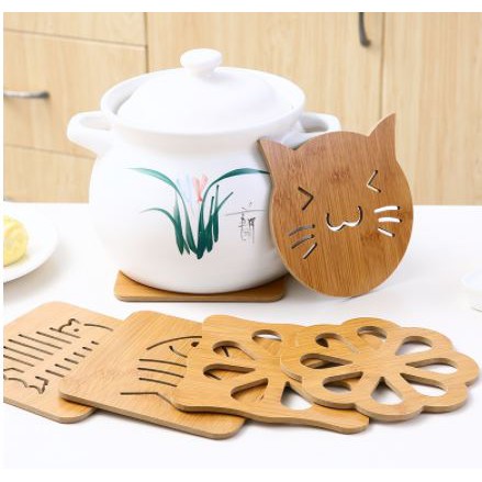 Đế Lót Nồi Cách Nhiệt Bằng Gỗ Kích thước 15x15