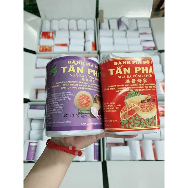 Bánh pía xưa gói giấy số 1 Tấn Phát 350gr/cây nhân đậu xanh sầu riêng/ môn sầu riêng trứng muối