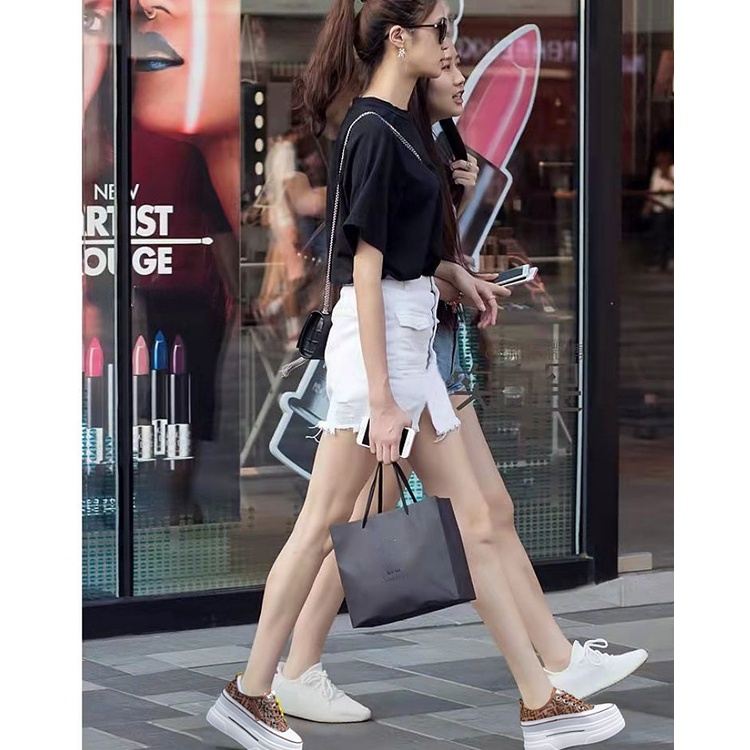 Giày Thể Thao Đế Dày Tăng Chiều Cao Phối Lưới Thoáng Khí Phong Cách Mới Mùa Hè Cho Nữ