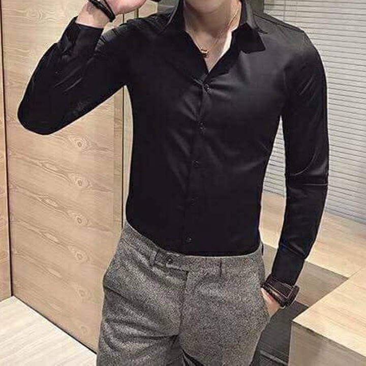 Áo Sơ Mi Đen Chất Lụa Mềm Mịn Ít Nhăn | BigBuy360 - bigbuy360.vn